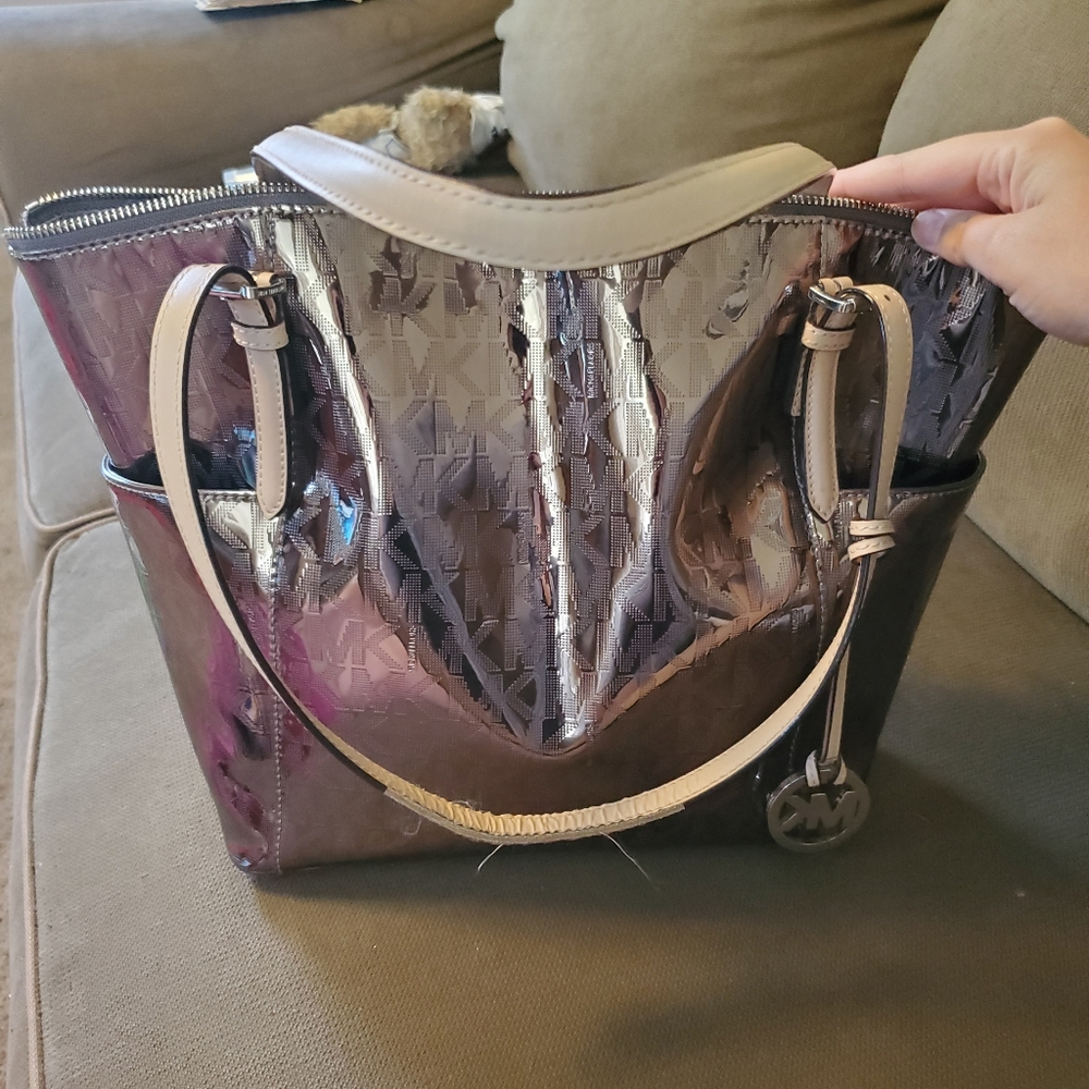 Michael Kors tote and wallet